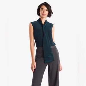 MM Lafleur Beverly Top in Teal size Medium